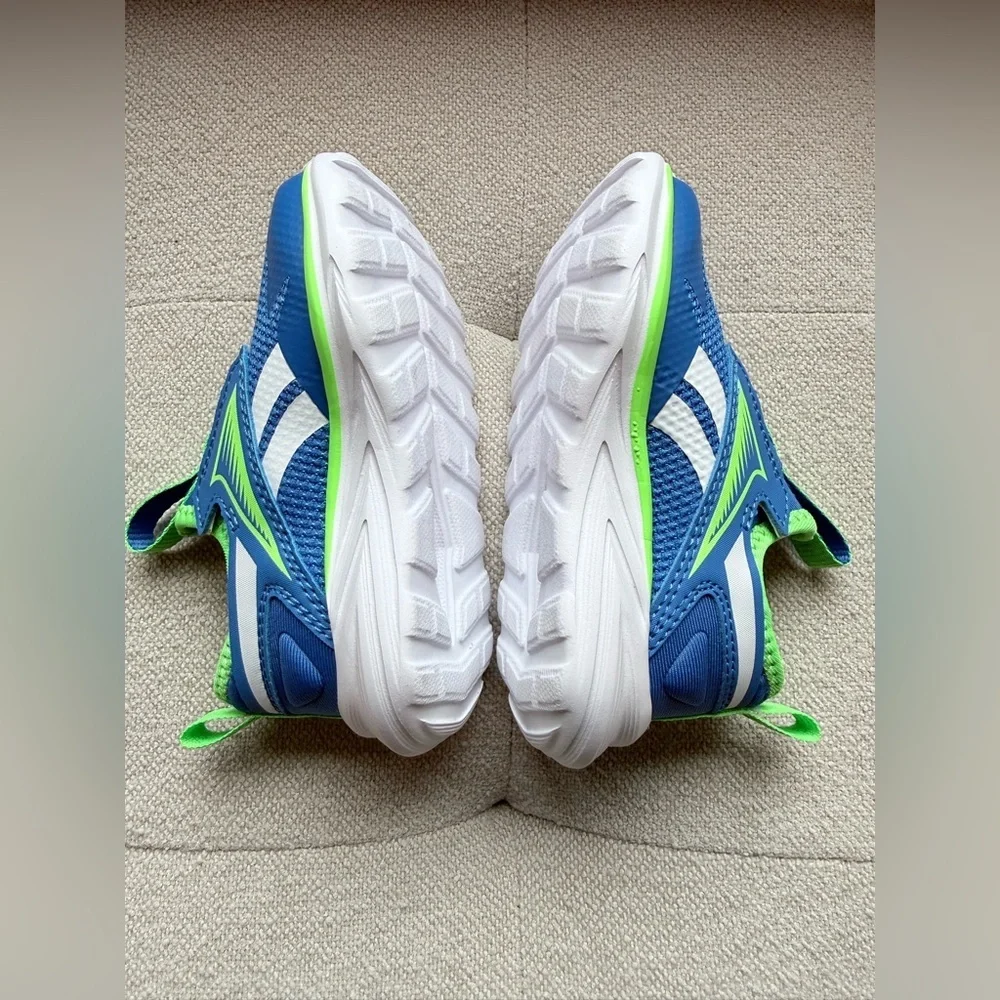 NWOT Reebok boys Lite Spinner blue/green/white lightweight sneakers size 6K